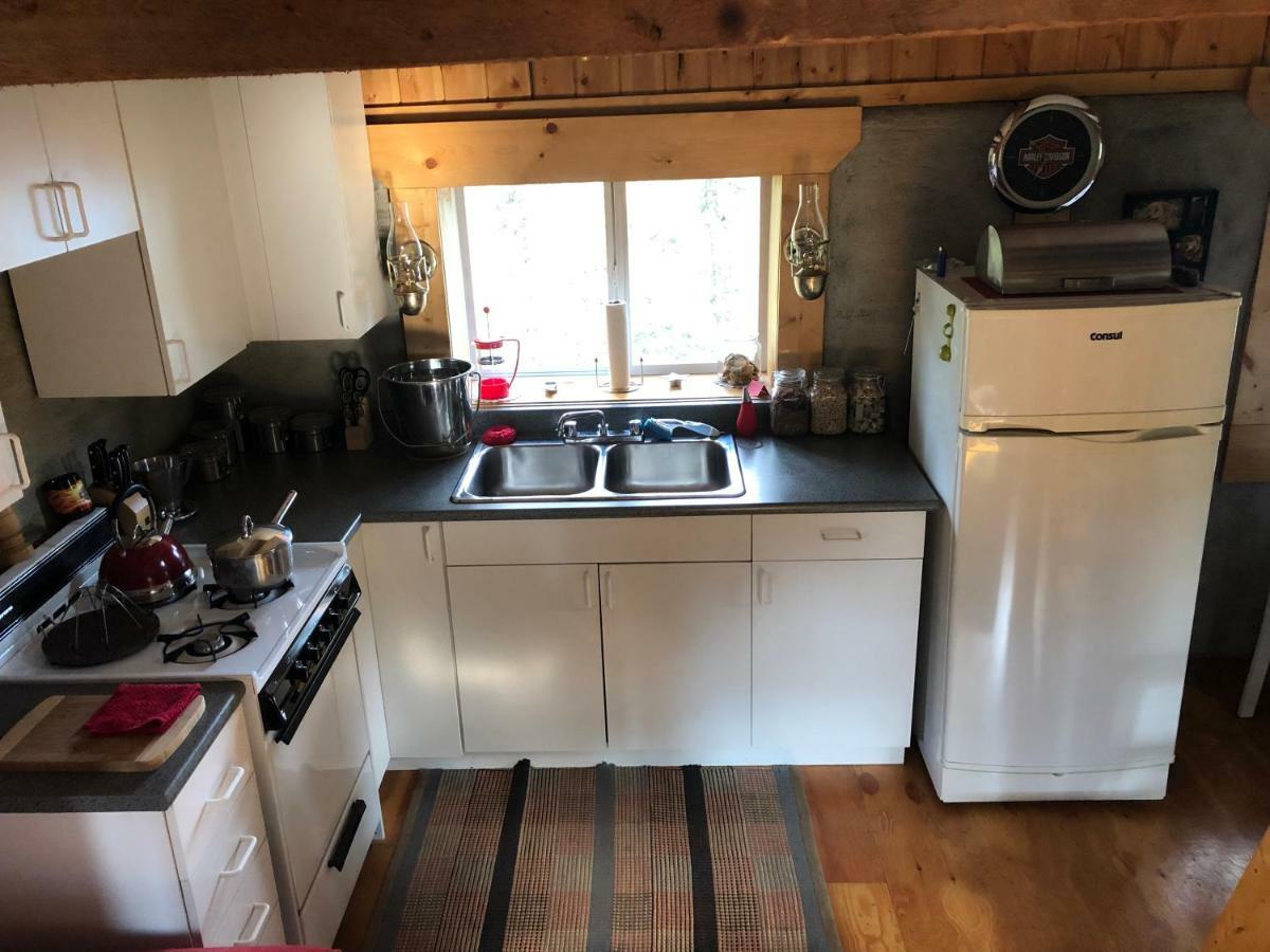 Bed and Breakfast Vines and Puppies Hideaway Jade City Exterior foto